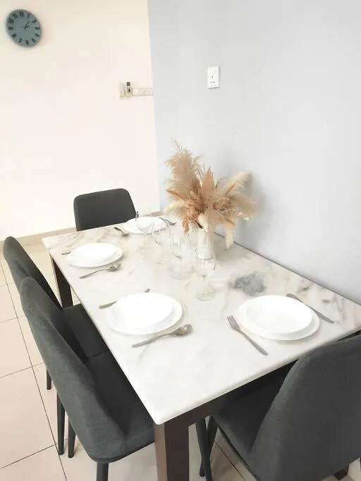 2Bedroom 2Bath 13Th Seaview Mansionone Gurney 乔治敦 0*,  马来西亚
