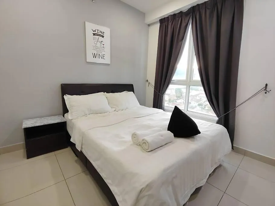 2Bedroom 2Bath 13Th Seaview Mansionone Gurney 乔治敦 公寓